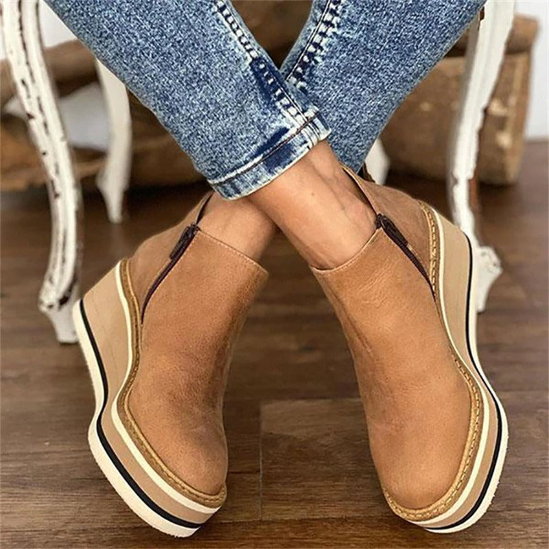 Brown / 11