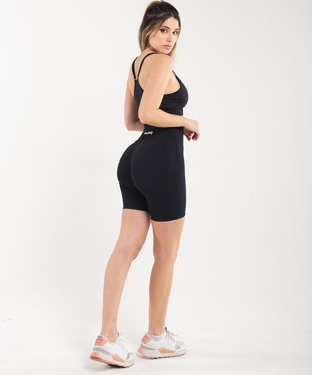 Black / L