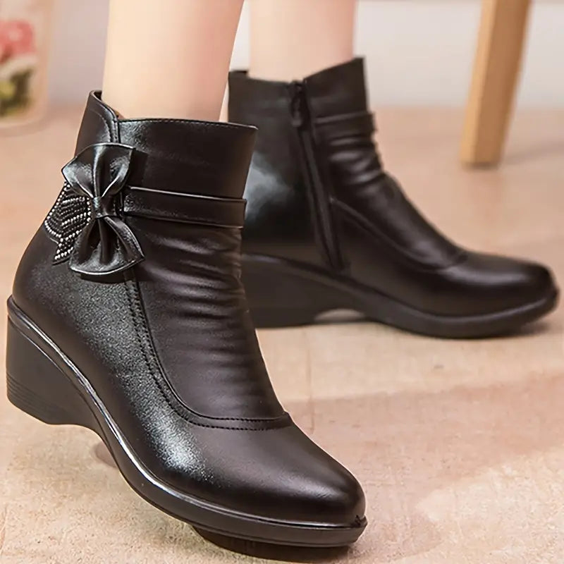 Black / 9.5
