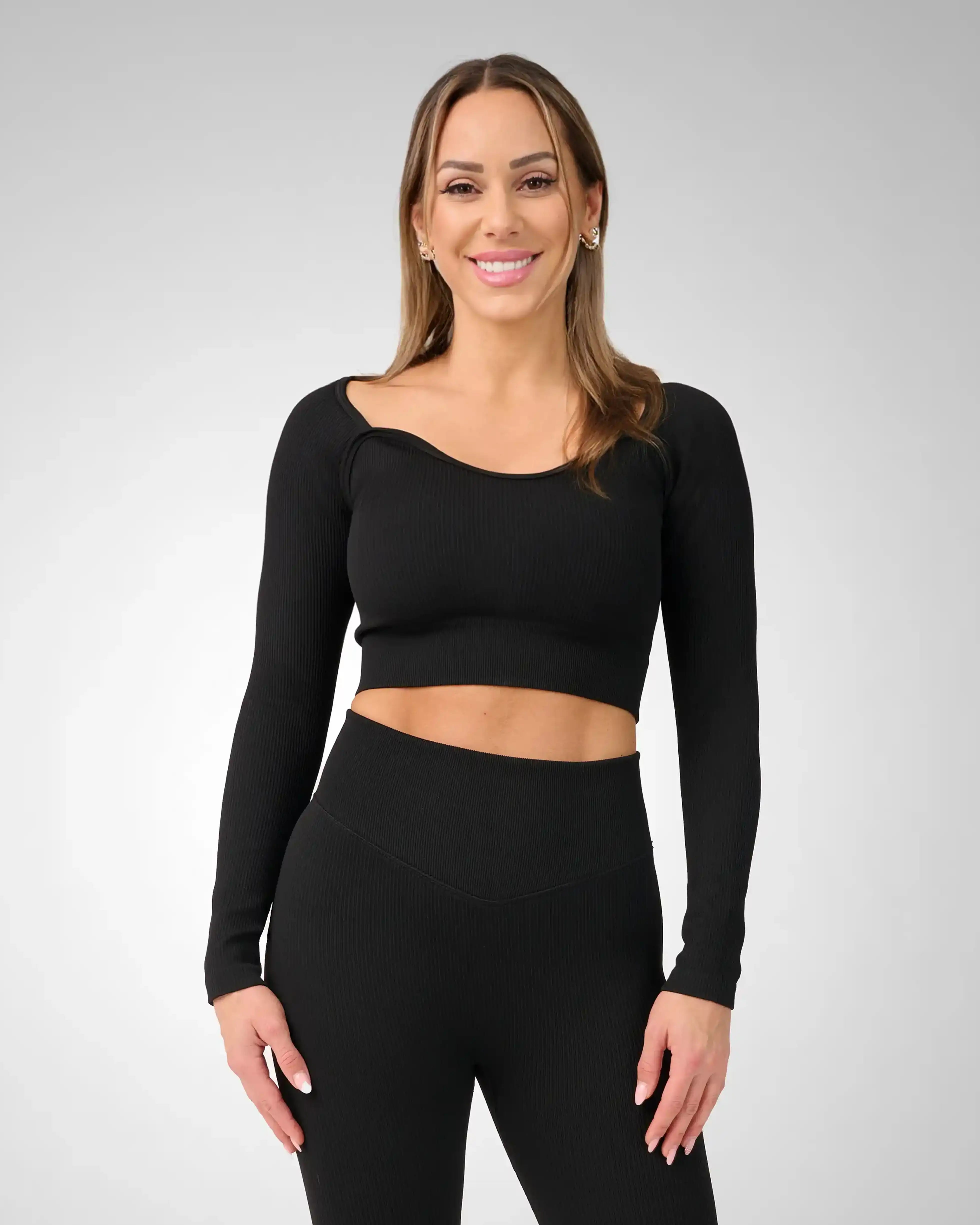 Black / L