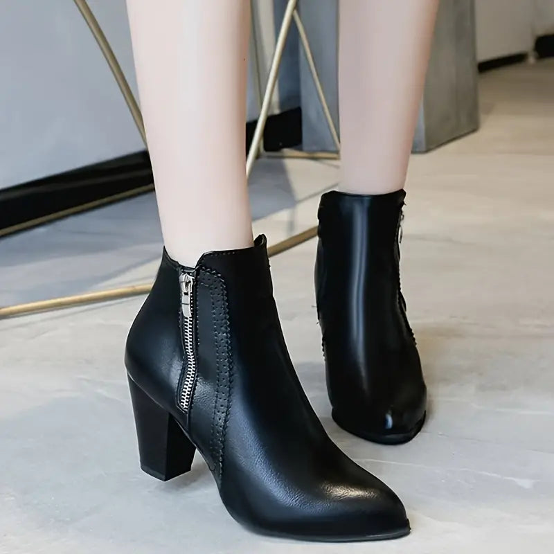 Black / 12